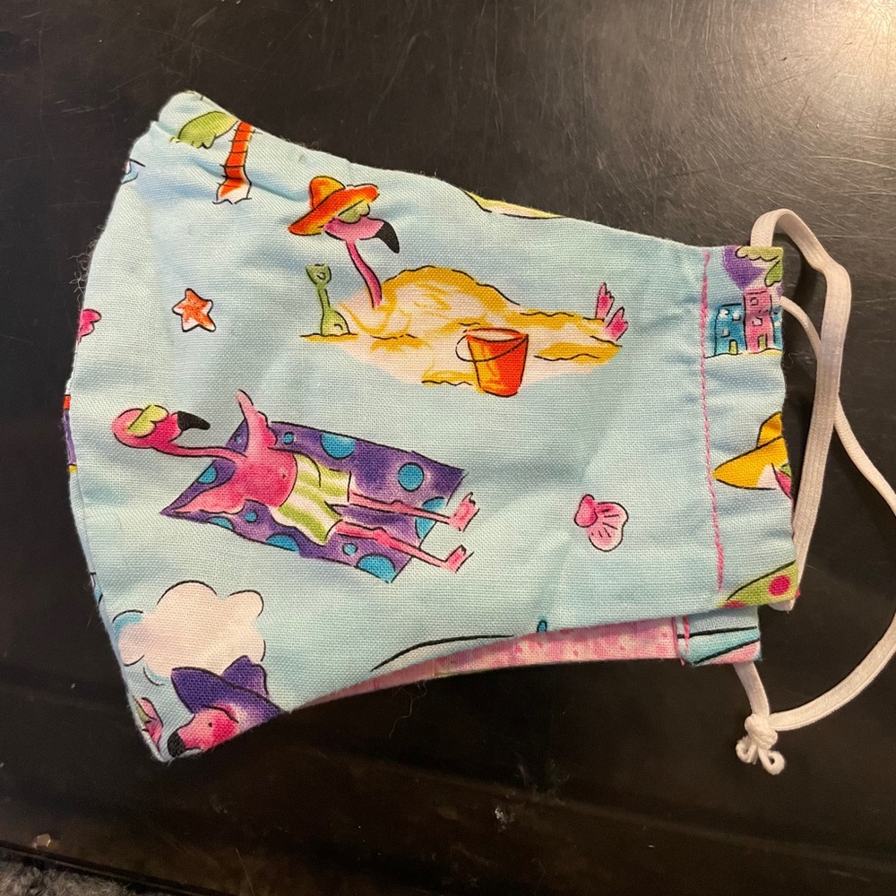 Flamingo Facemask - flamingos on the beach